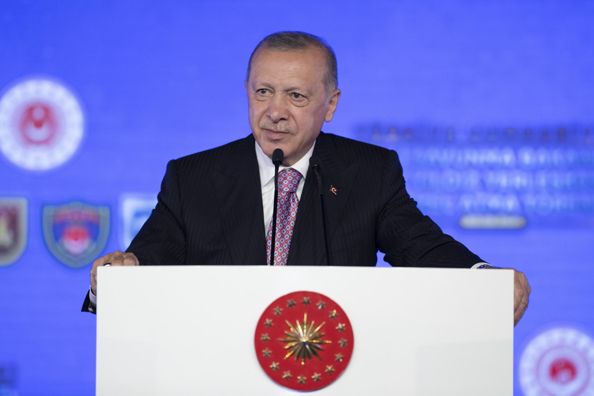 Erdoğan elnök: Senki sem akadályozhatja meg a nagy és erős Törökország felépítését