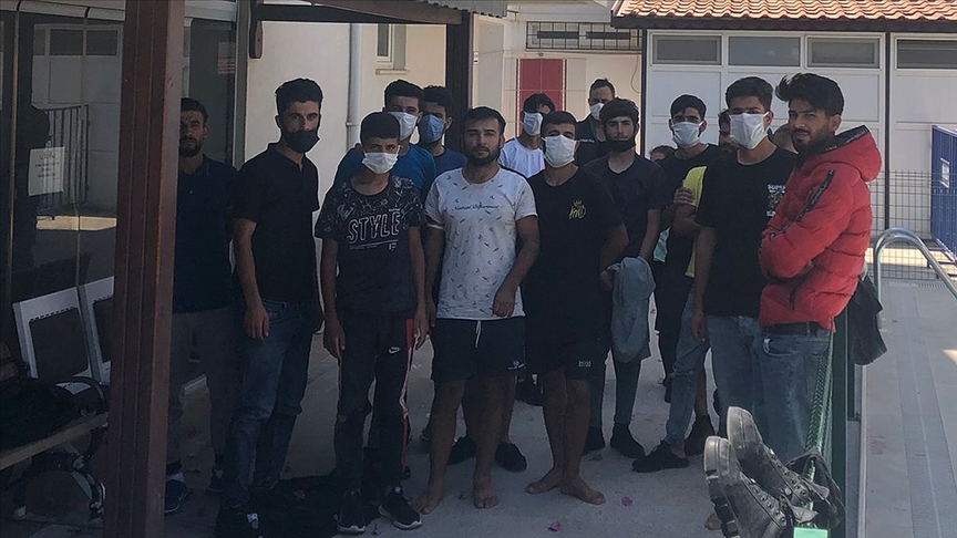 Во близина на Датча кај Мугла спасени 26 нерегуларни мигранти