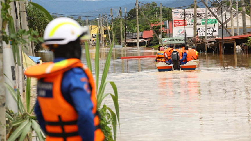 马来西亚洪灾死亡人数升至14人