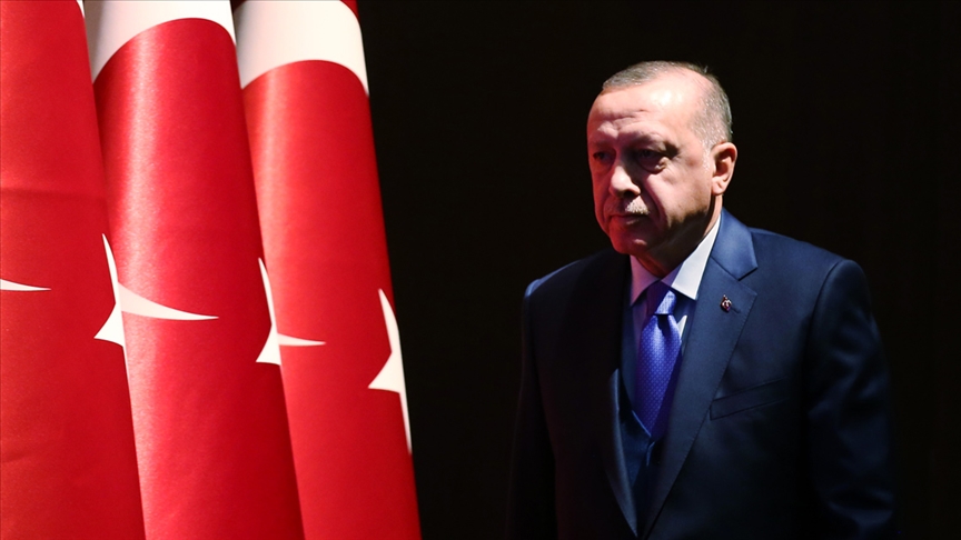 Erdogan merr urime të shumta për ditëlindjen