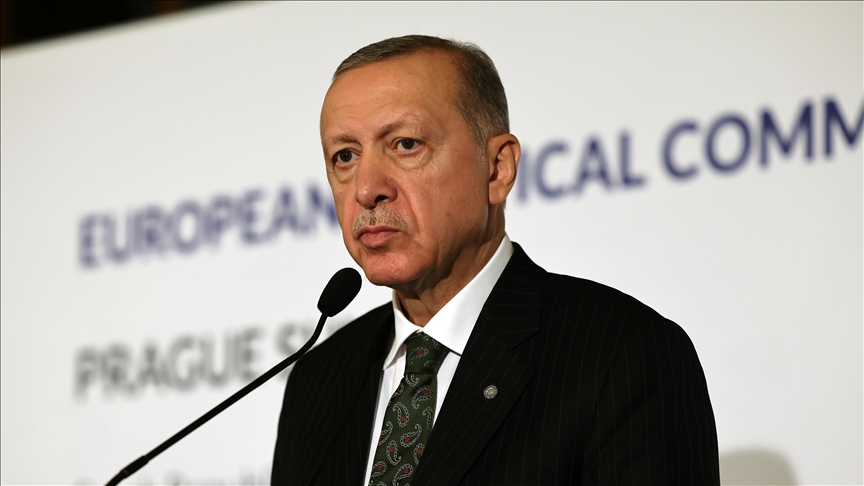 اردوغان: یونان یلغان گه تَیَنگن بیر سیاست آلیب بارماقده