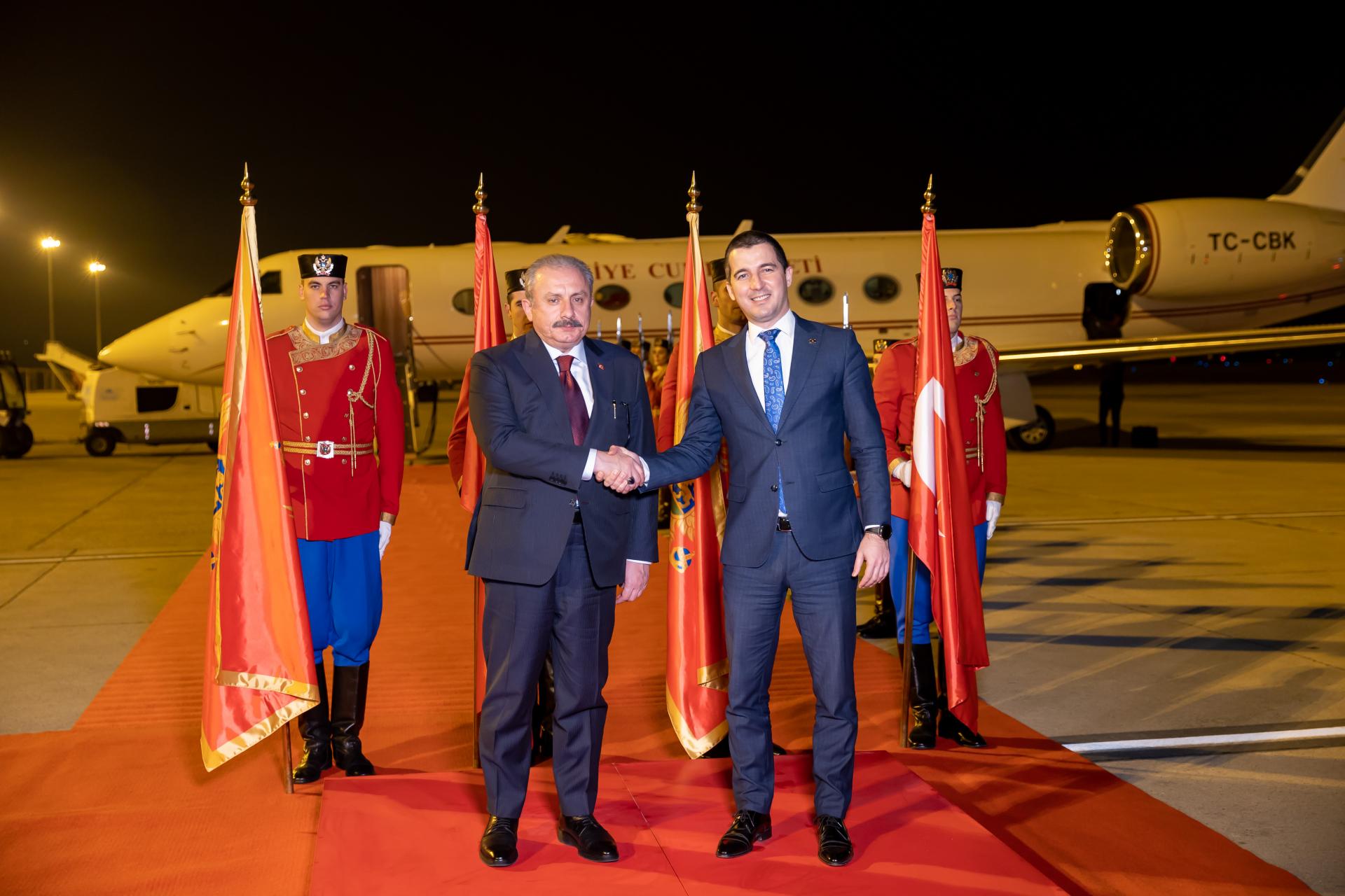 Претседателот на Собранието Мустафа Шентоп, пристигна во посета на Црна Гора
