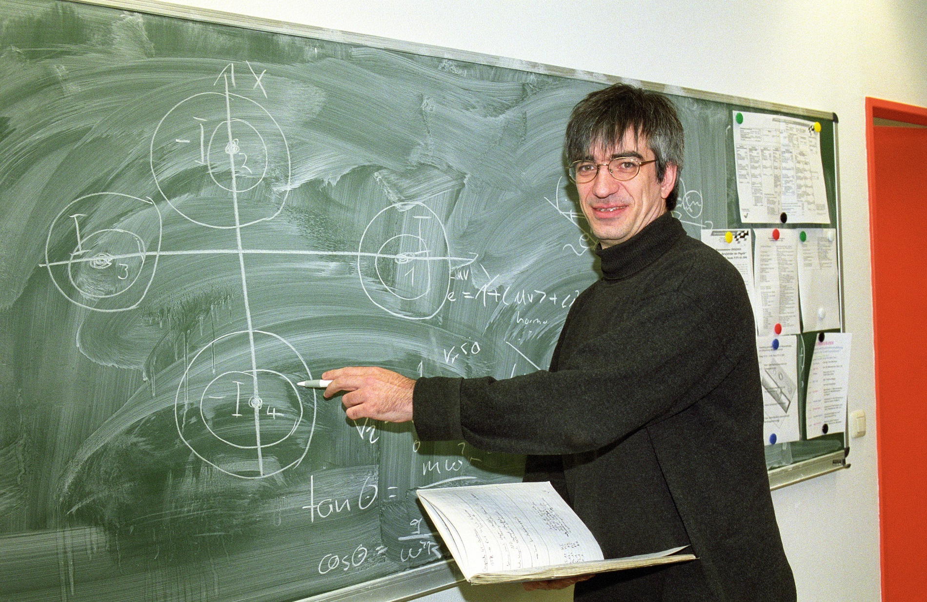 El físico de origen turco es elegido rector de la Universidad de Gotinga