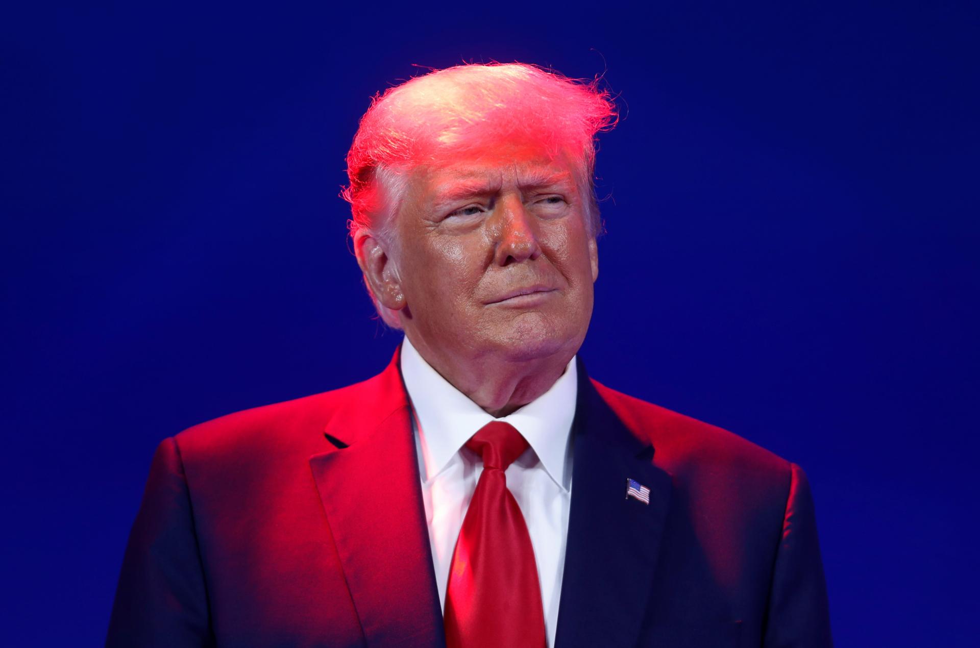 SHBA – Donald Trump i ndez dritën e gjelbër kandidaturës për presidencialet 2024