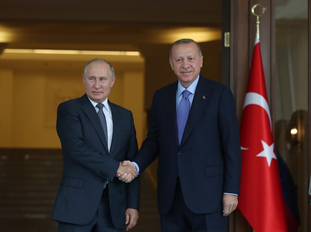 Erdogan i Putin razgovarali o rješavanju sirijske krize