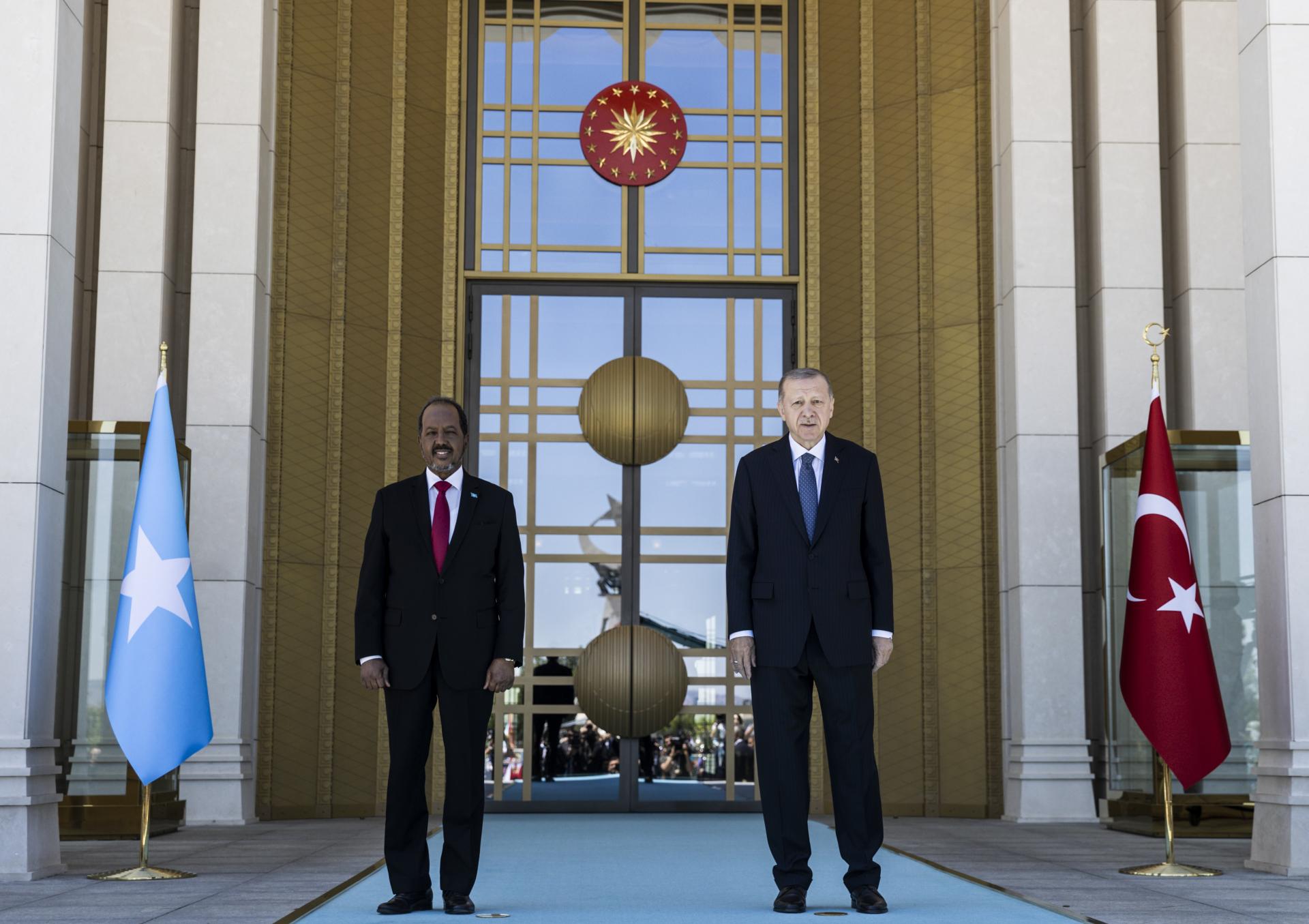 استقبال رسمی اردوغان از رئیس جمهور سومالی