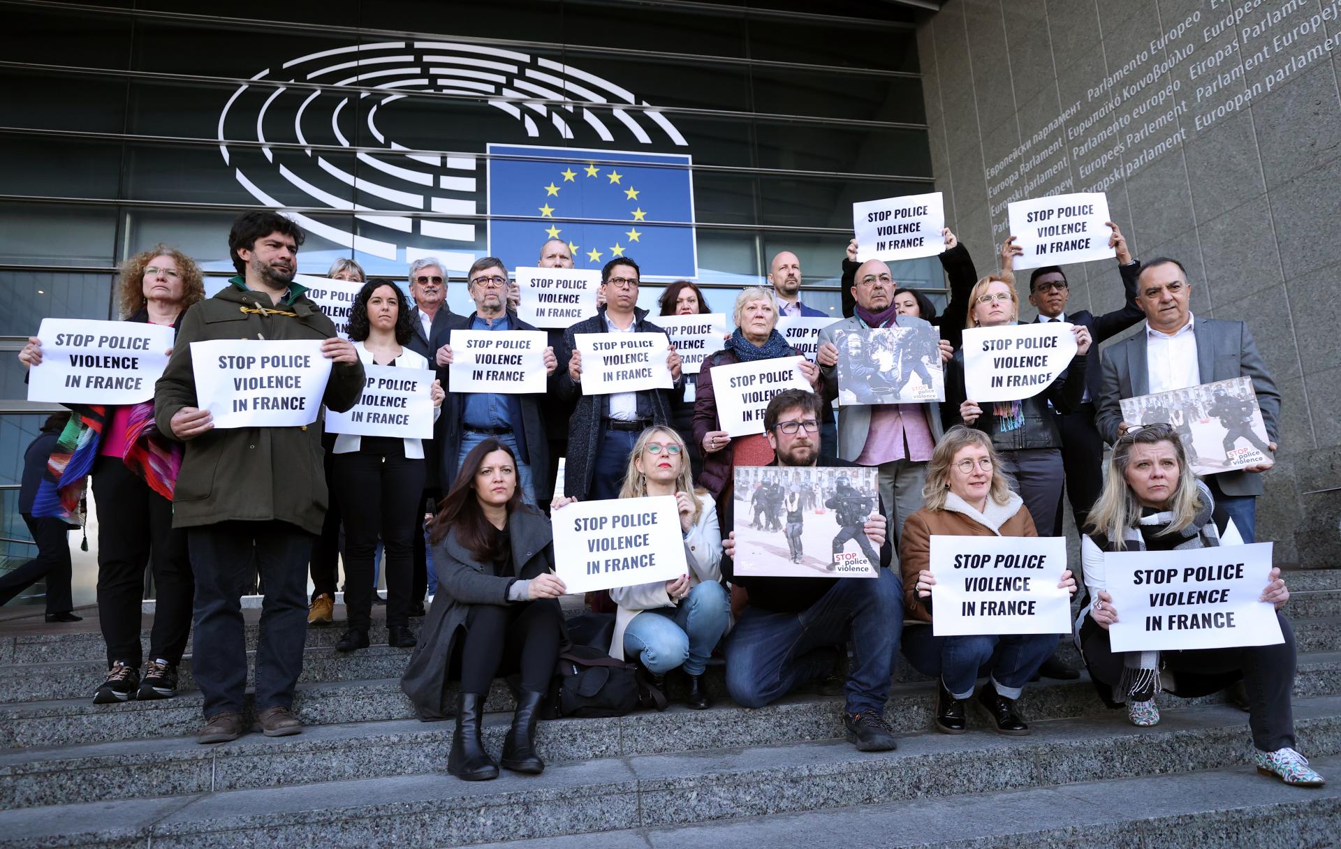 Reacción en el Parlamento Europeo contra la violencia de policía en Francia