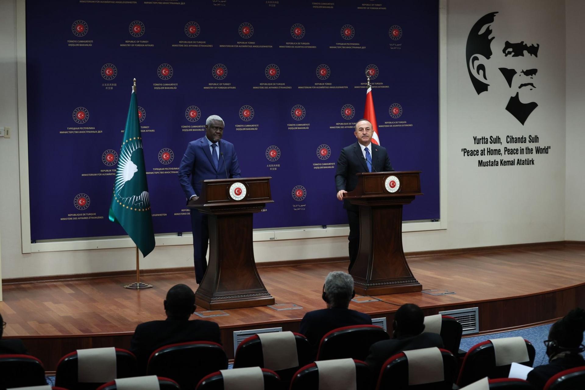 Çavusoglu: Turqia do të vazhdojnë të mbështesë Bashkimin Afrikan dhe vendet afrikane