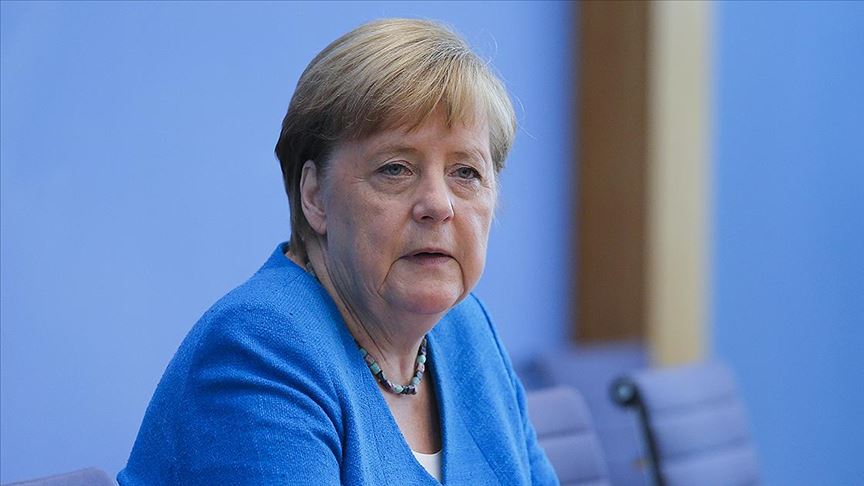 德国总理称希望利比亚人民自主决定自己的未来