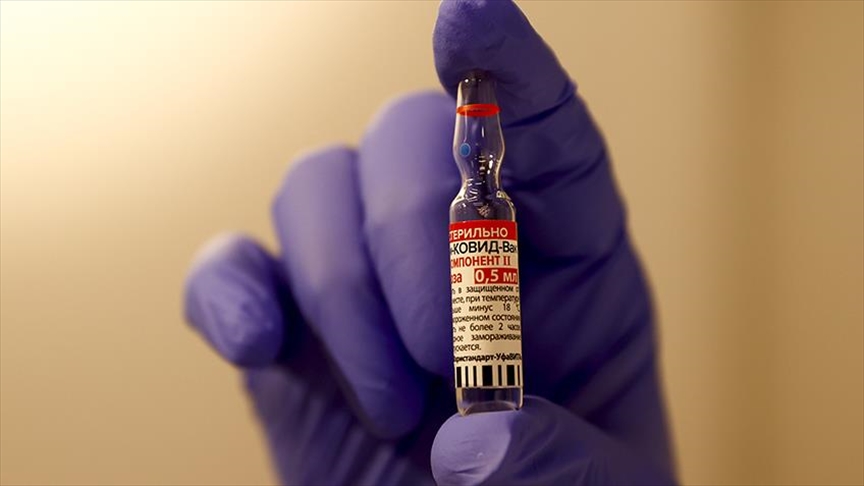 Autorizan el uso de emergencia de la vacuna anticoronavirus Sputnik V en Chile