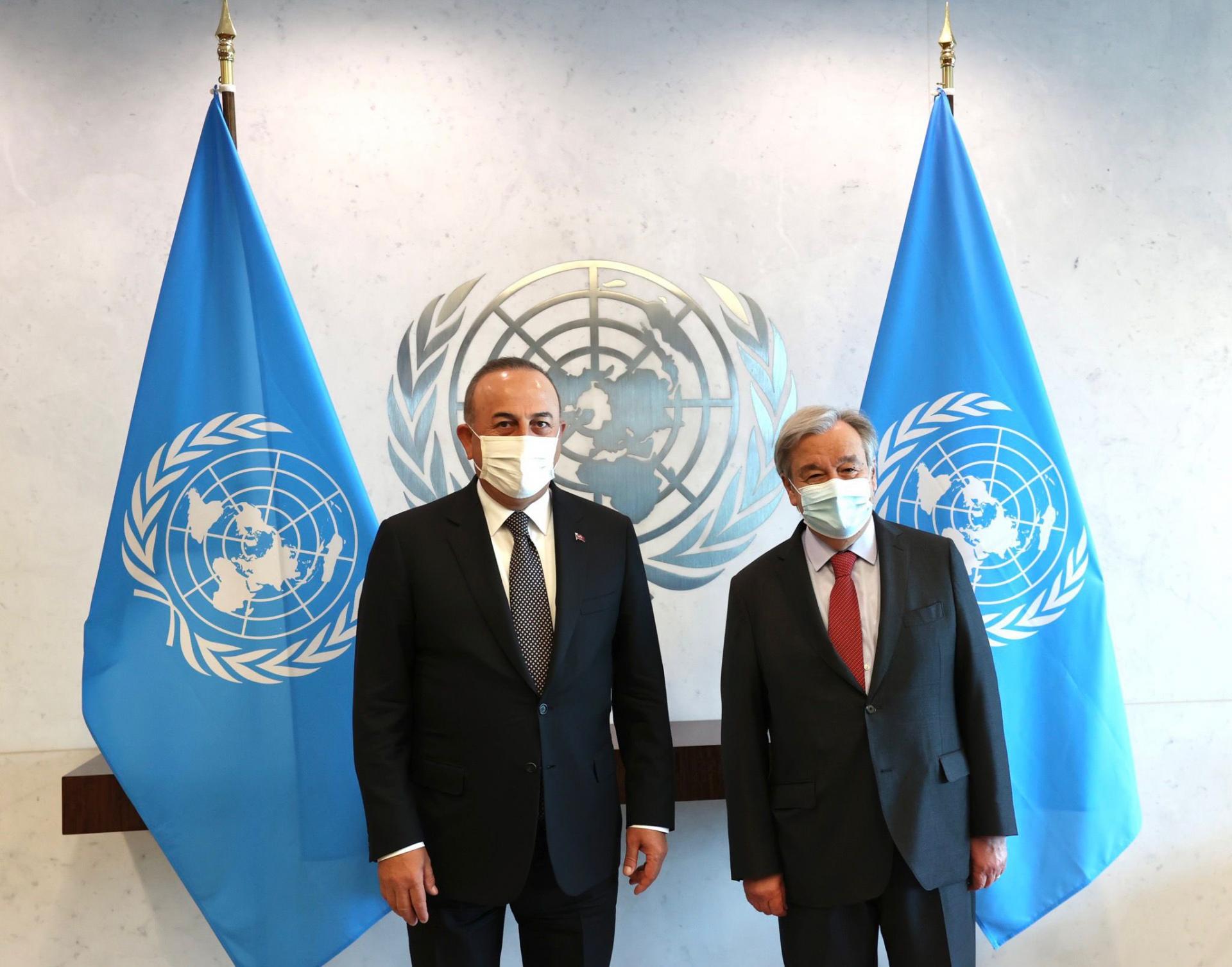 Министерот Чавушоглу оствари средба со генералниот секретар на ОН Антонио Гутереш