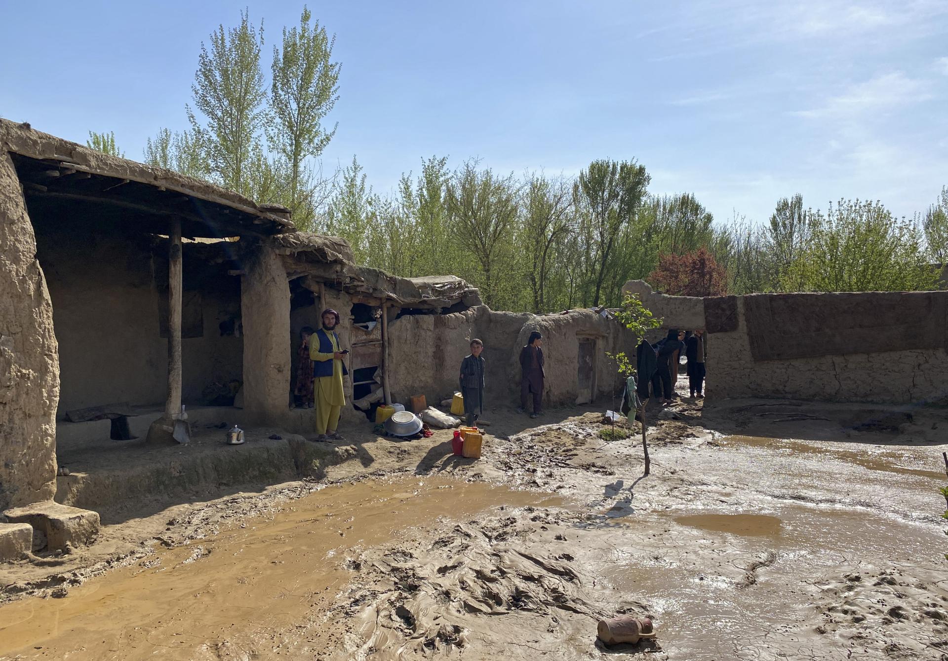 阿富汗发生洪灾 10人死亡