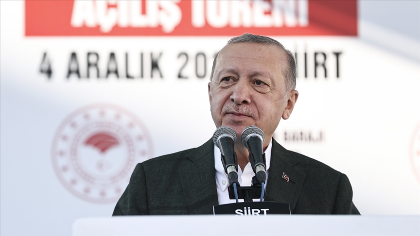 Эрдоган Сииртте ачылуу аземине катышты