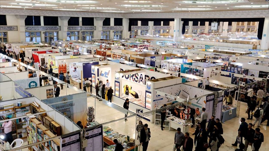 شرکت انتشارات نار و سازمان دیانت ترکیه در سی‌وسومین نمایشگاه بین المللی کتاب تهران
