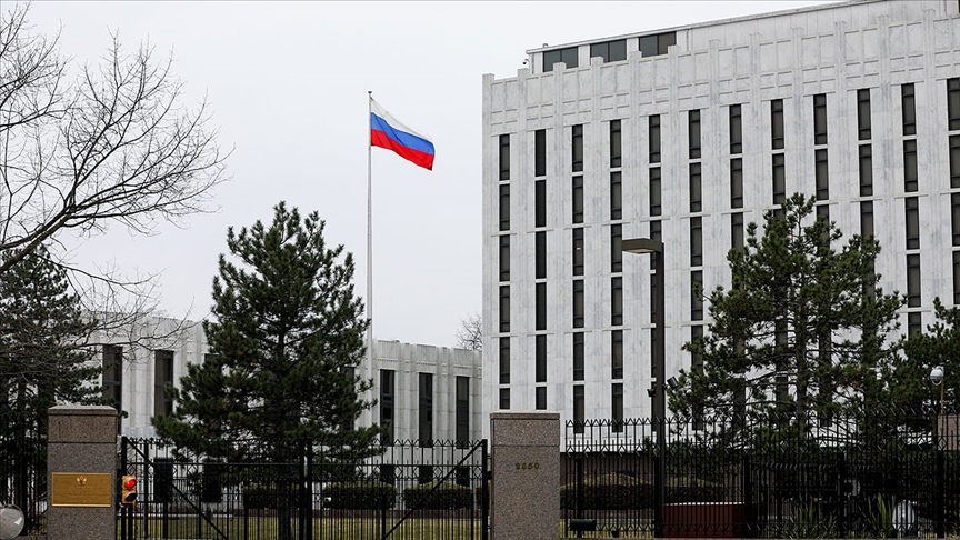 Zaharova: Do përgjigjemi kundër dëbimeve të personelit diplomatik rus në Amerikë