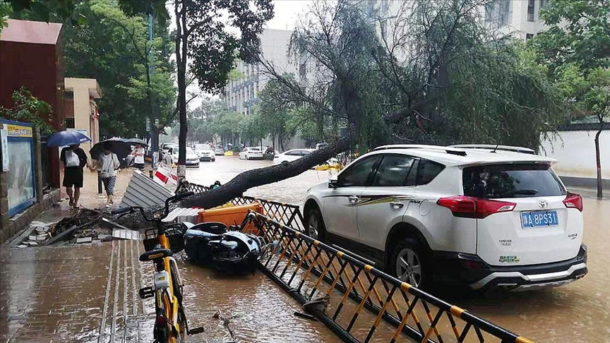 چین میں سیلاب کی تباہ کاریاں،ہلاک شدگان کی تعداد 33 ہو گئی