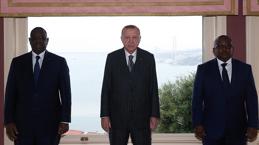 Ердоган се срещна с президентите на Гвинея и Сенегал