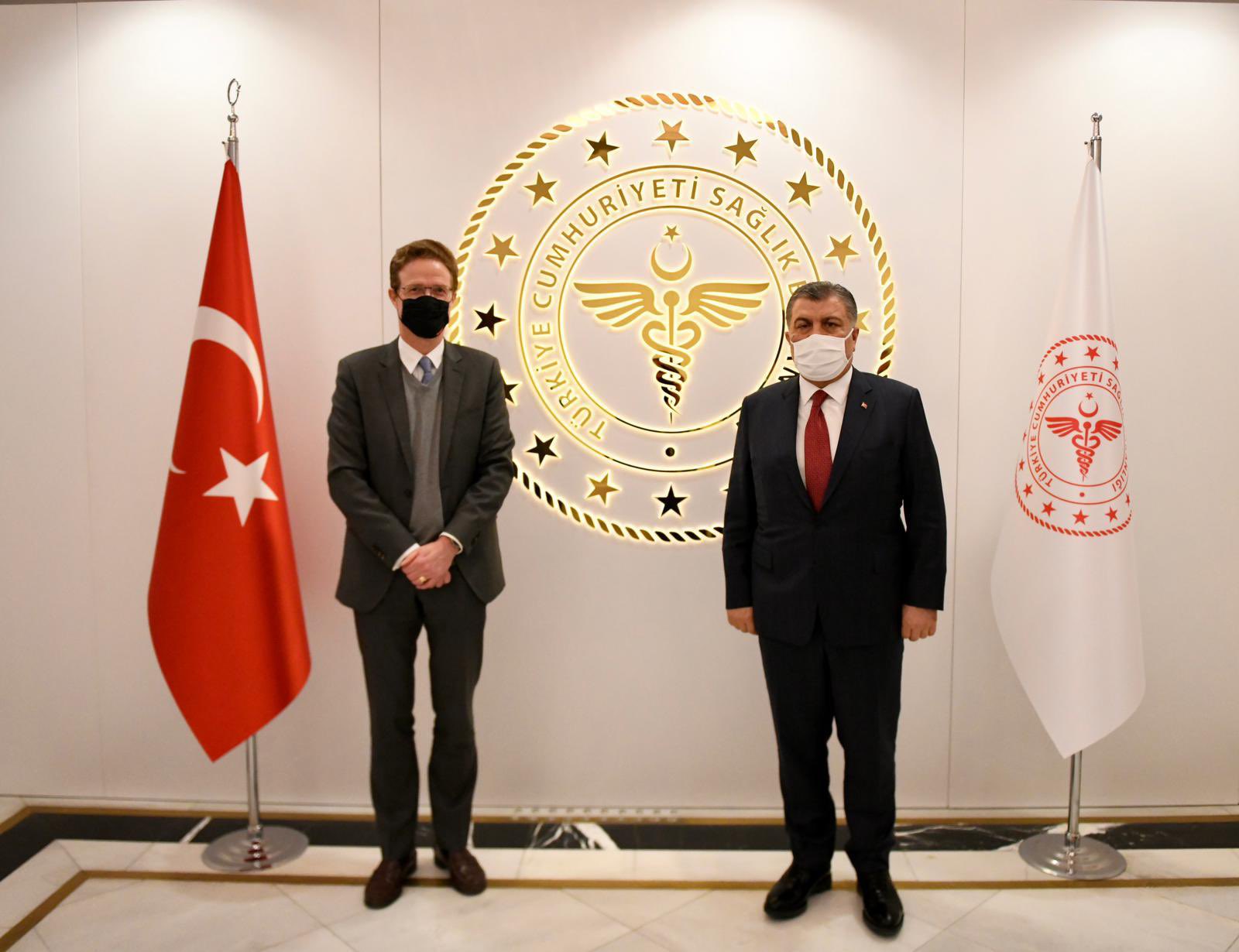 Министерот за здравство Фахреттин Коџа се состана со шефот на делегацијата на ЕУ во Турција Николаус Мајер-Ландрут