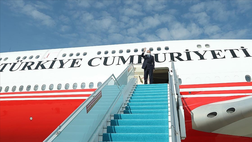 Претседателот Ердоган отпатува во еднодневна работна посета на Азербејџан