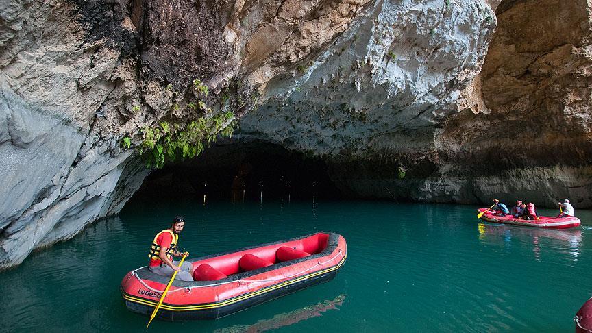 Të parat e Anadollit – Shpellat e famshme për liqenet nëntokësore: Altinbesik dhe Tinaztepe
