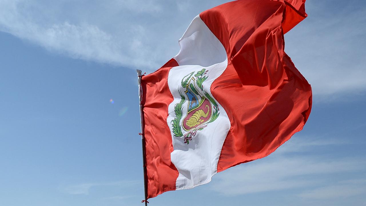 Perú retira definitivamente a su embajador en Colombia