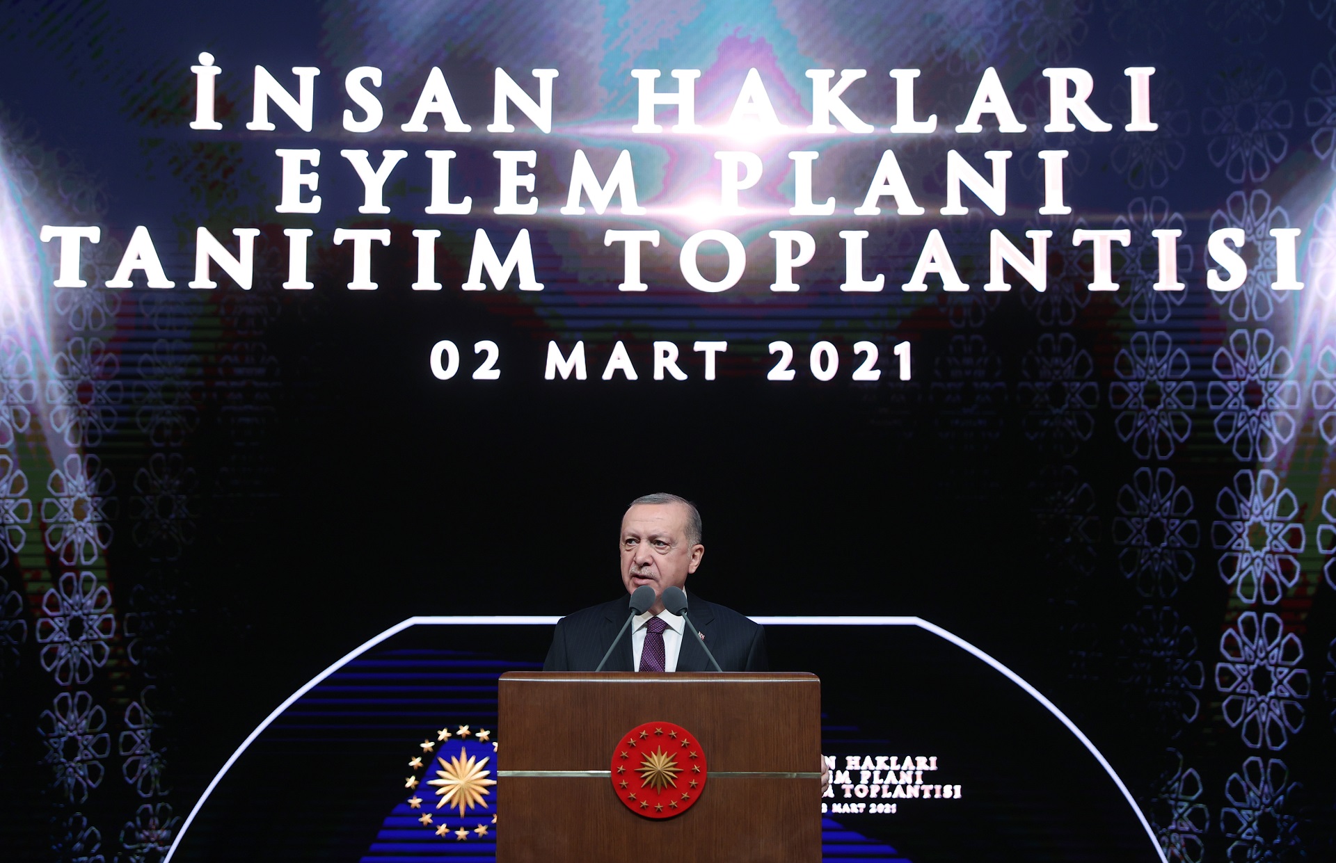 Το Σχέδιο Δράσης για τα Ανθρώπινα Δικαιώματα παρουσίασε ο Ερντογάν