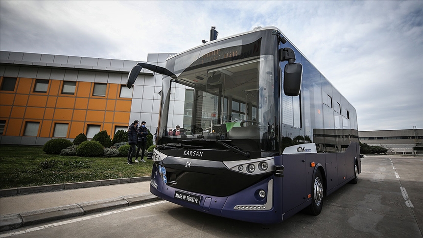 Le bus électrique sans pilote développé par des ingénieurs turcs sera utilisé dans le trafic urbain