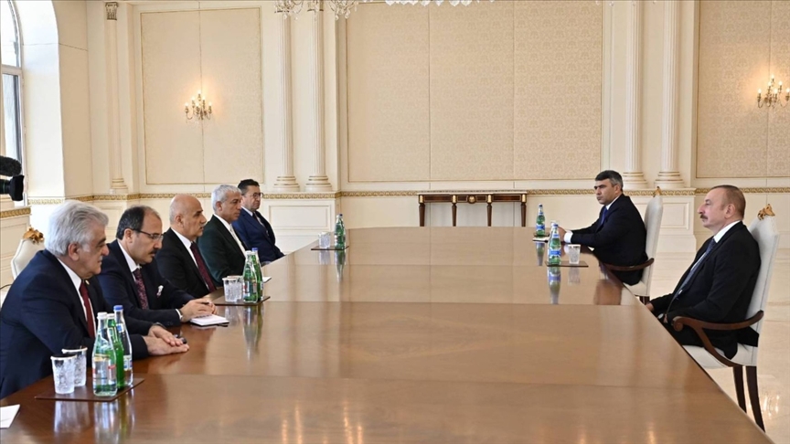 Илхам Алиев  айыл  чарба министрин кабыл алды