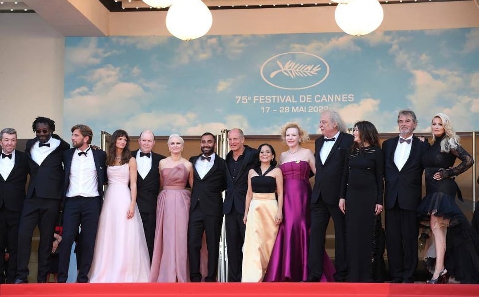 'Hüzün Üçgeni', la coproducción de la TRT, tuvo su estreno mundial en Cannes