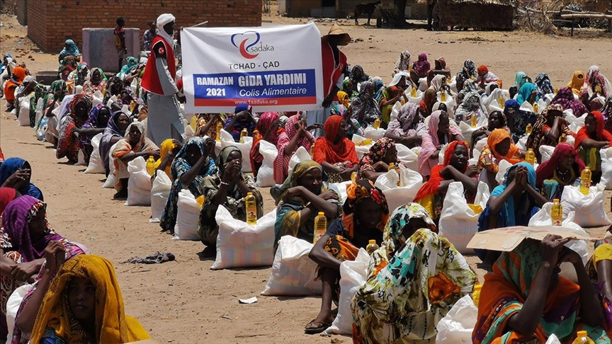 Turqit në Francë dërgojnë ndihma ushqimore për 250 familje në nevojë në Çad