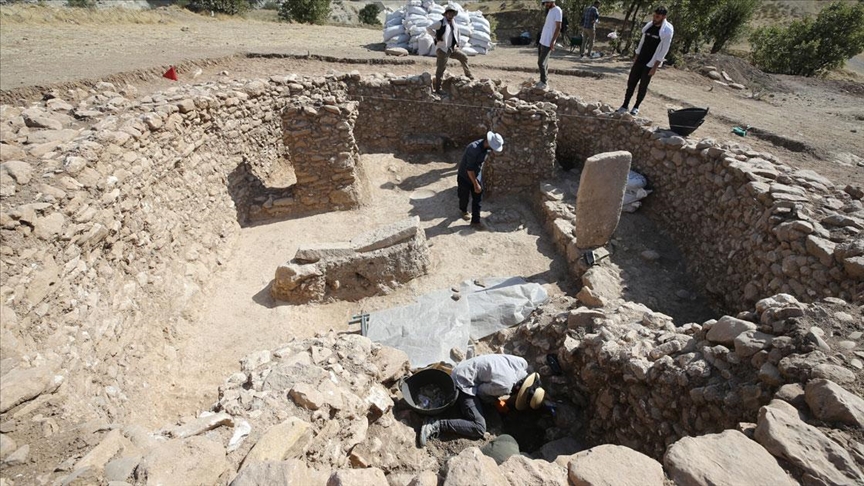 Descubren un templo de 12 mil años en Mardin