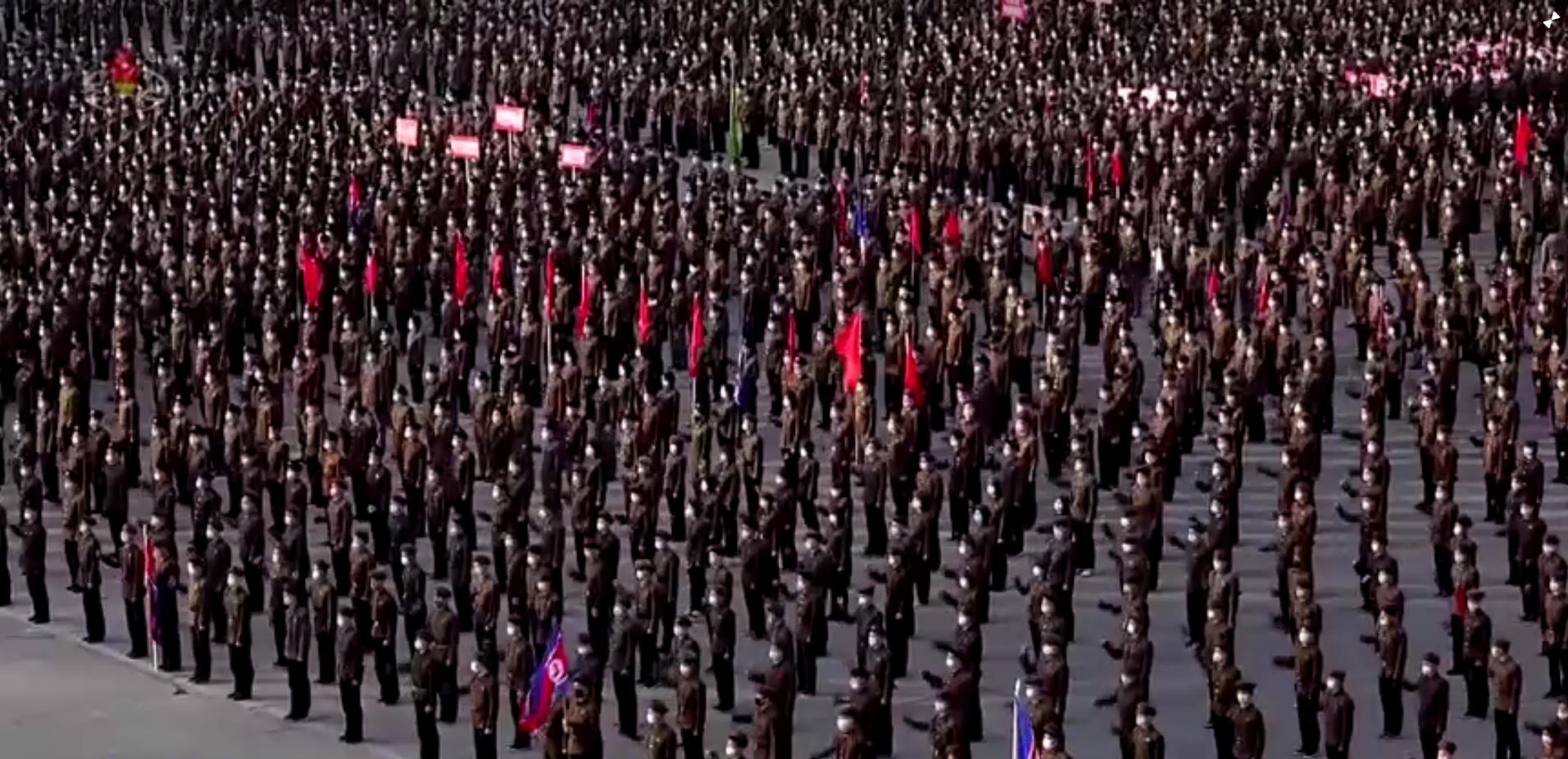 Түндүк Кореяда жүз миңдеген киши армияга жазылды