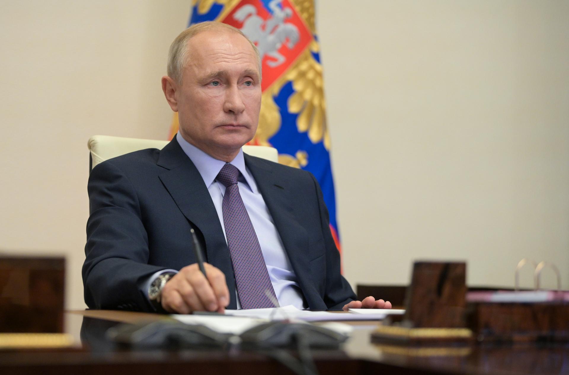 俄罗斯总统普京积极评价中俄关系