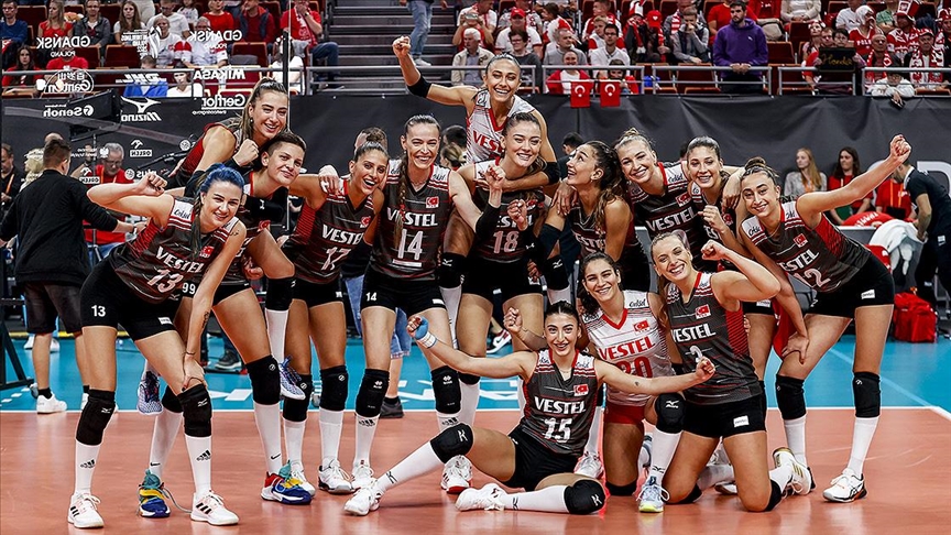 土耳其女排3-0战胜克罗地亚