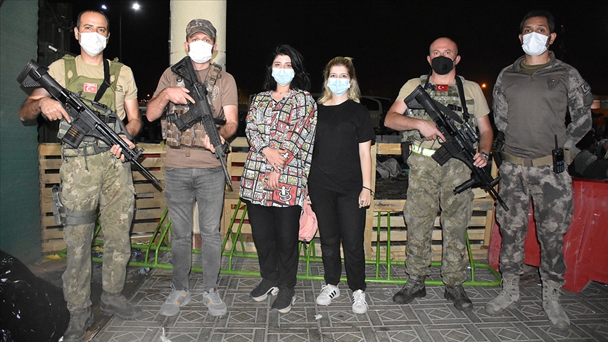 Forcat turke të sigurisë shpëtuan 5 punonjës shëndetësor turq në qendër të Kabulit