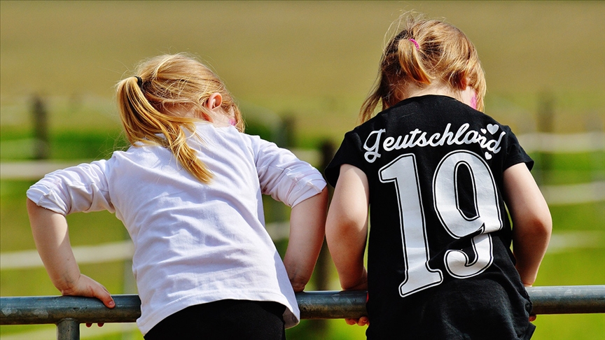 Németországban  minden ötödik gyermek a szegénység kockázatának van kitéve