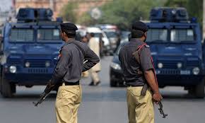 په پاکستان کې پر پولیسو خونړی برید شوی