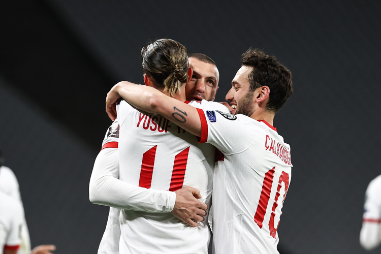 Турција во првиот натпревар од квалификациите за СП ФИФА 2022 ја победи Холандија со 4:2