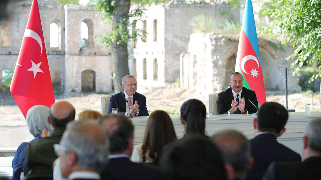 Şuşa Bəyannaməsi: Azərbaycan-Türkiyə münasibətləri yeni mərhələyə qədəm qoydu - Türkiye'nin haber kaynağı
