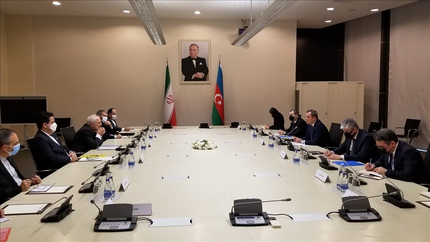 سفر ظریف به آذربایجان و دیدار وی با رئیس‌جمهور و وزیر خارجه این کشور