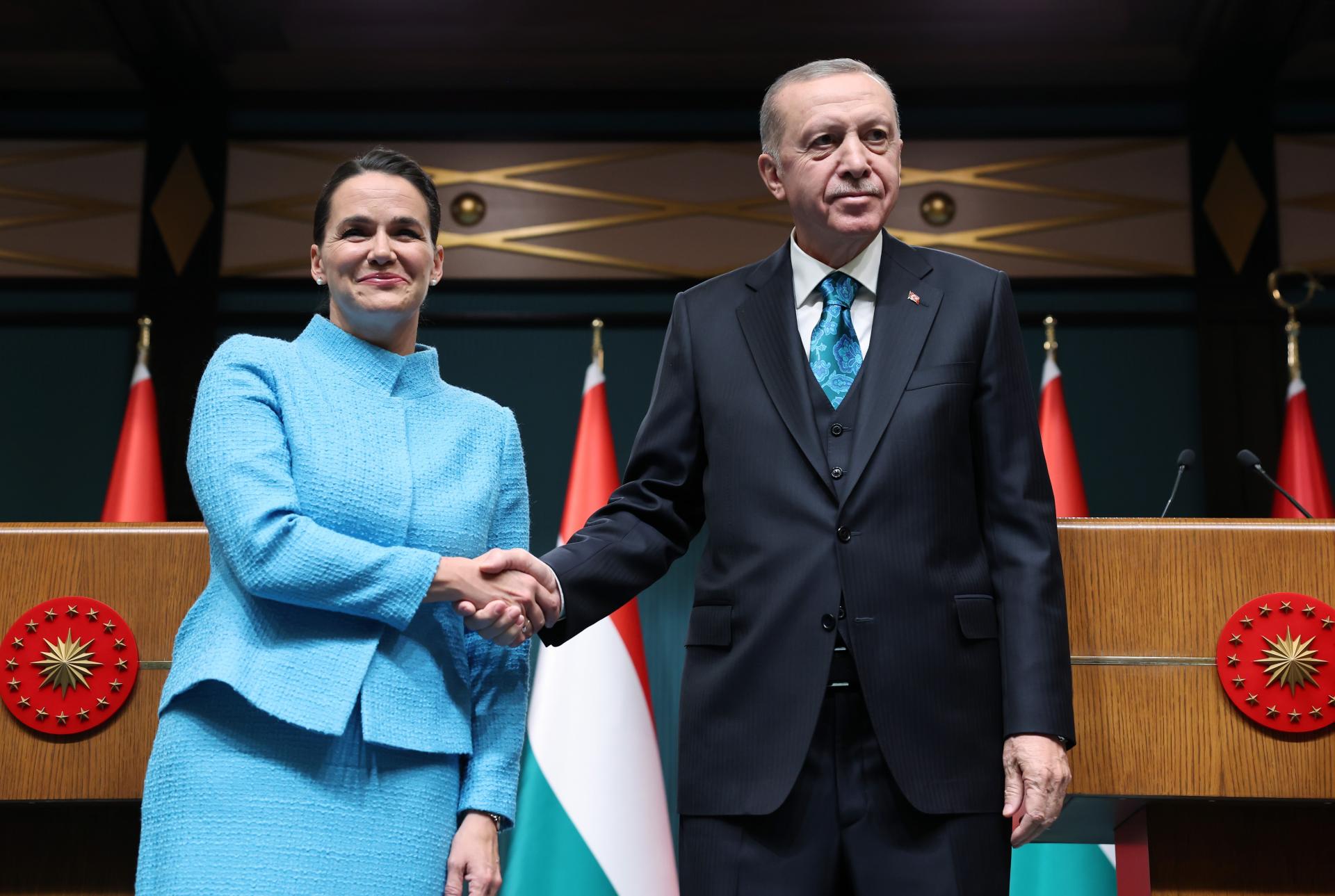 Közös sajtótájékoztatót tartott Erdoğan és Novák