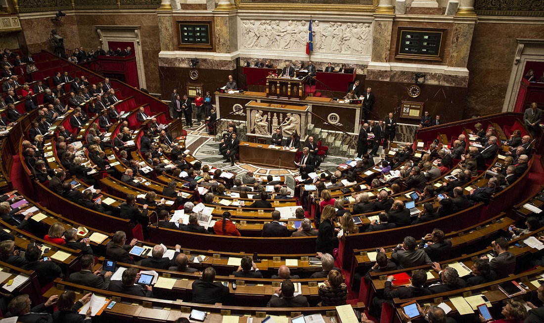 France/Covid-19: Le Sénat adopte le projet de loi sur le pass vaccinal avec des modifications