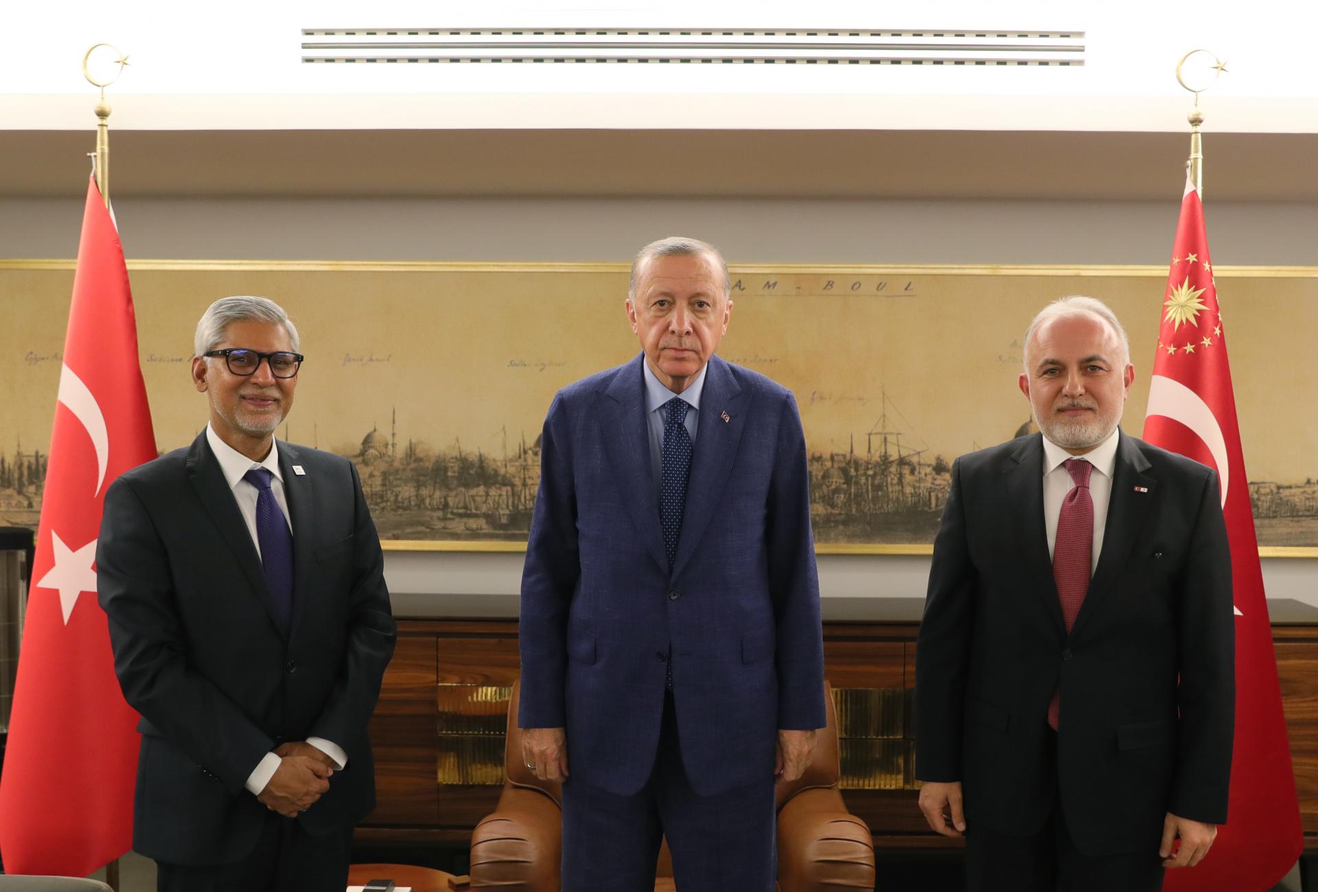 Le président Erdogan reçoit le secrétaire général de la FICR Jagan Chapagain