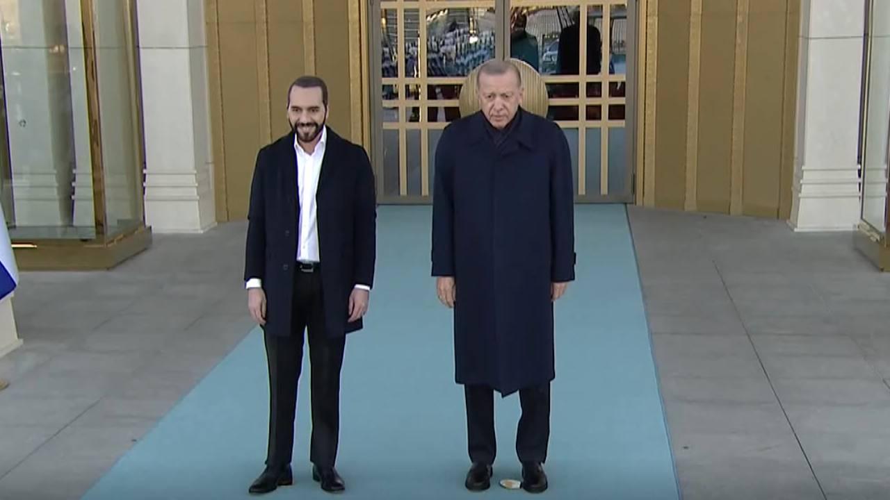 Presidenti Erdogan pret me ceremoni zyrtare Presidentin e Salvadorit, Nayib Bukele.
