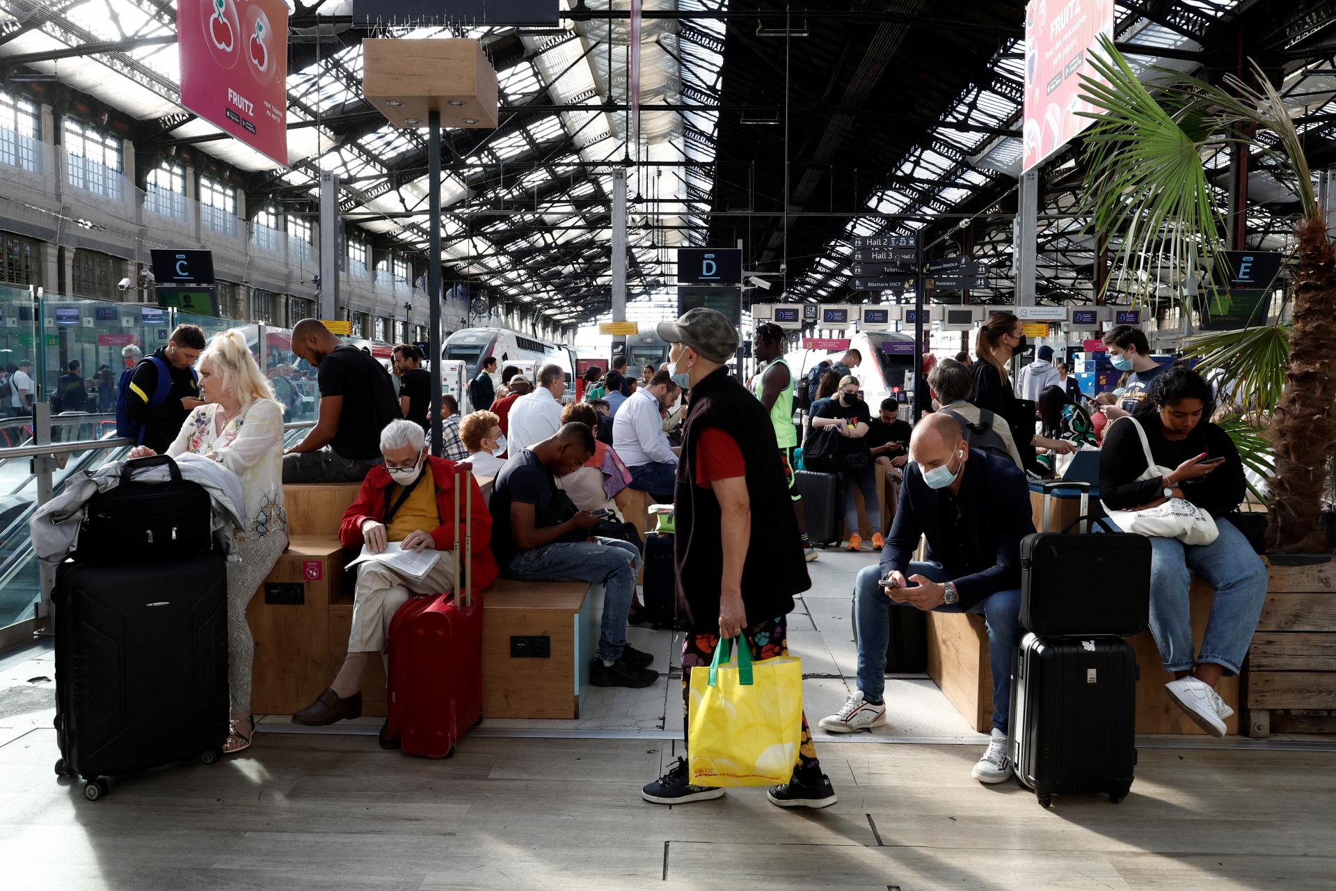Sztrájk bénítja a francia vasúti közlekedést