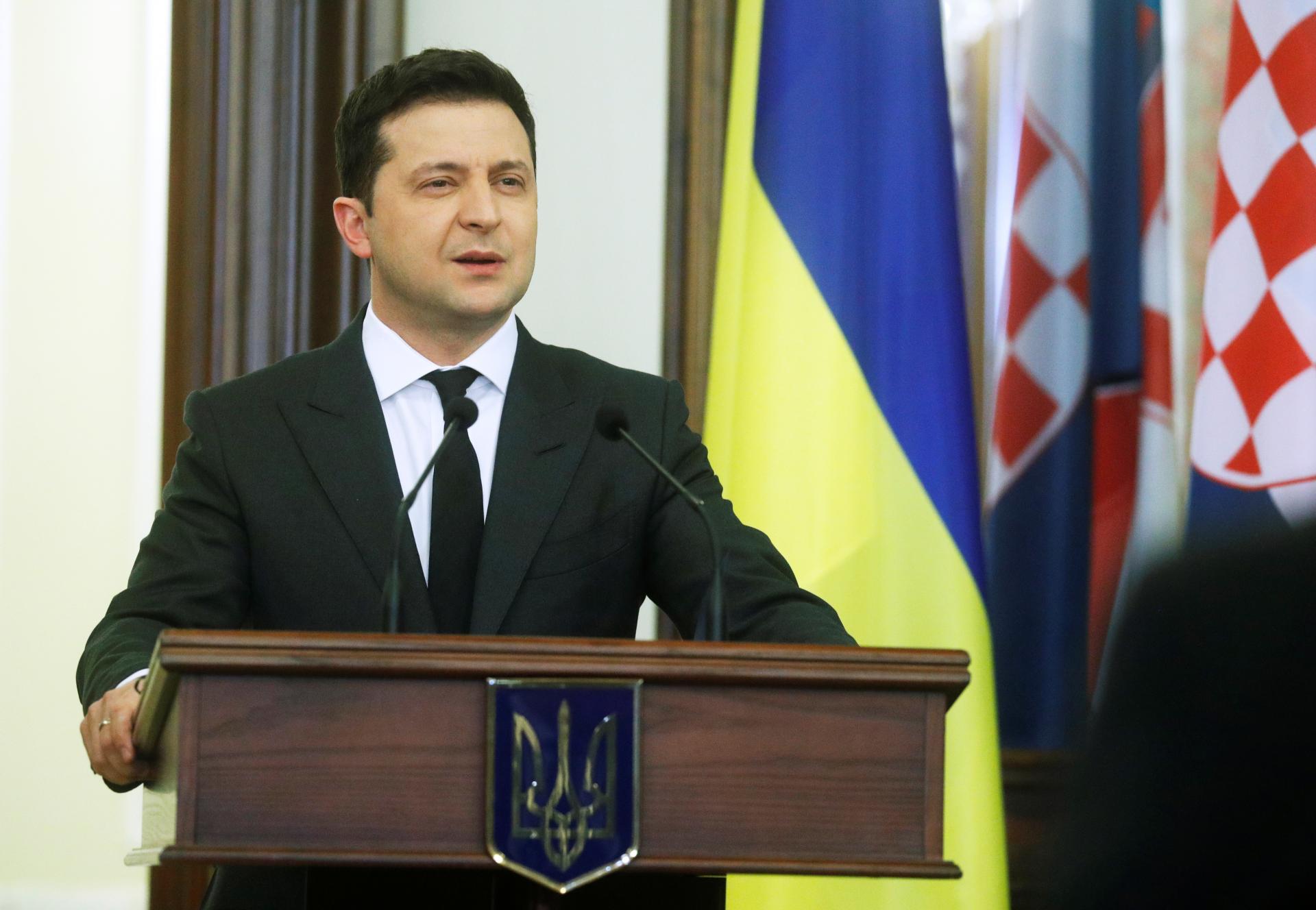 Zelenskiy: Kini kujdes kur flisni për mundësinë e luftës midis Rusisë dhe Ukrainës