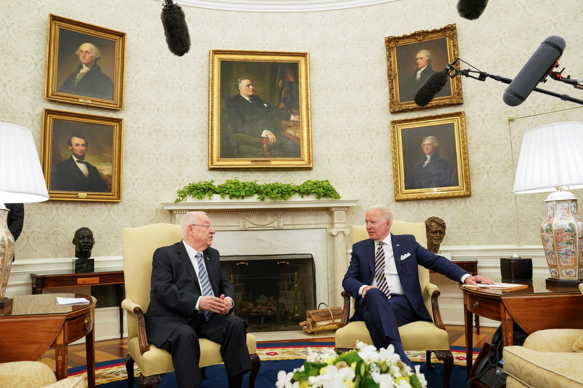 Biden u takua në Shtëpinë e Bardhë me Presidentin e Izraelit, Reuven Rivlin