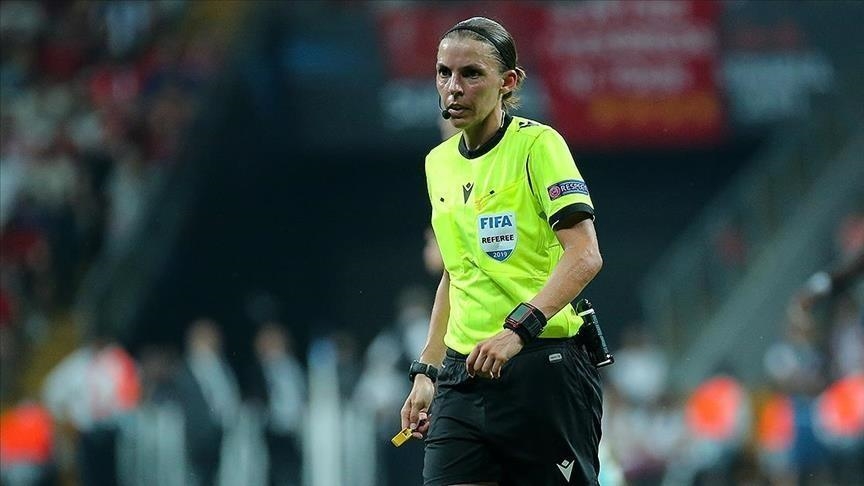 Por primera vez 6 mujeres árbitro son designadas para dirigir y asistir partidos en el Mundial 2022