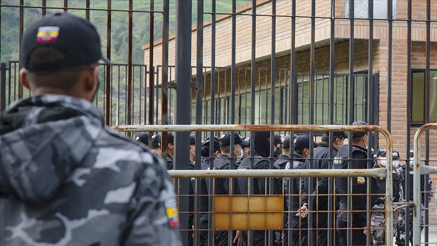 اکوادوردا زندان‌دا بوُلان چاقنیشیقدا 24 آدام اؤلدی