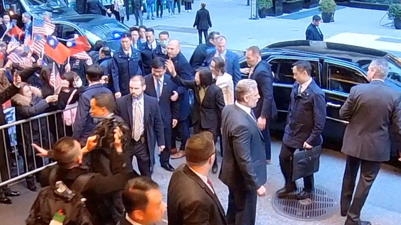xitay sey yingwénning amérika ziyaritige naraziliq bildürdi